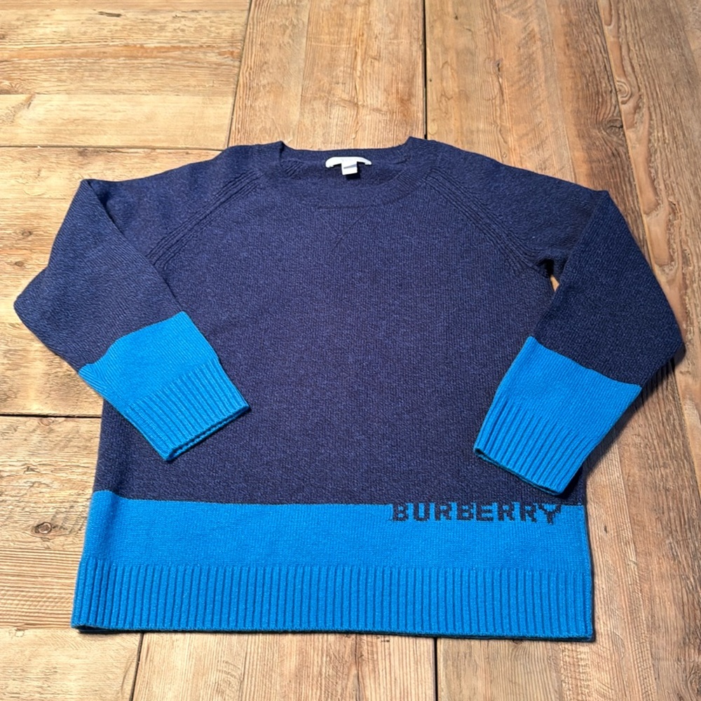 Pre-owned Authentic boys cashmere sweater size 12 or 152 cm